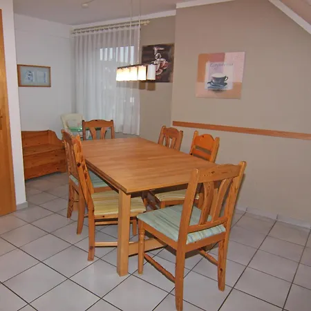 In Petersdorf Mit Garten, Cleaning Included 아파트 Petersdorf auf Fehmarn